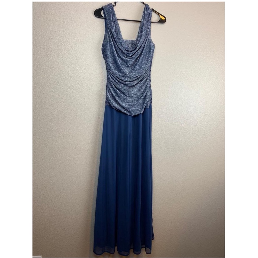 Sleeveless Evening dress - only worn once